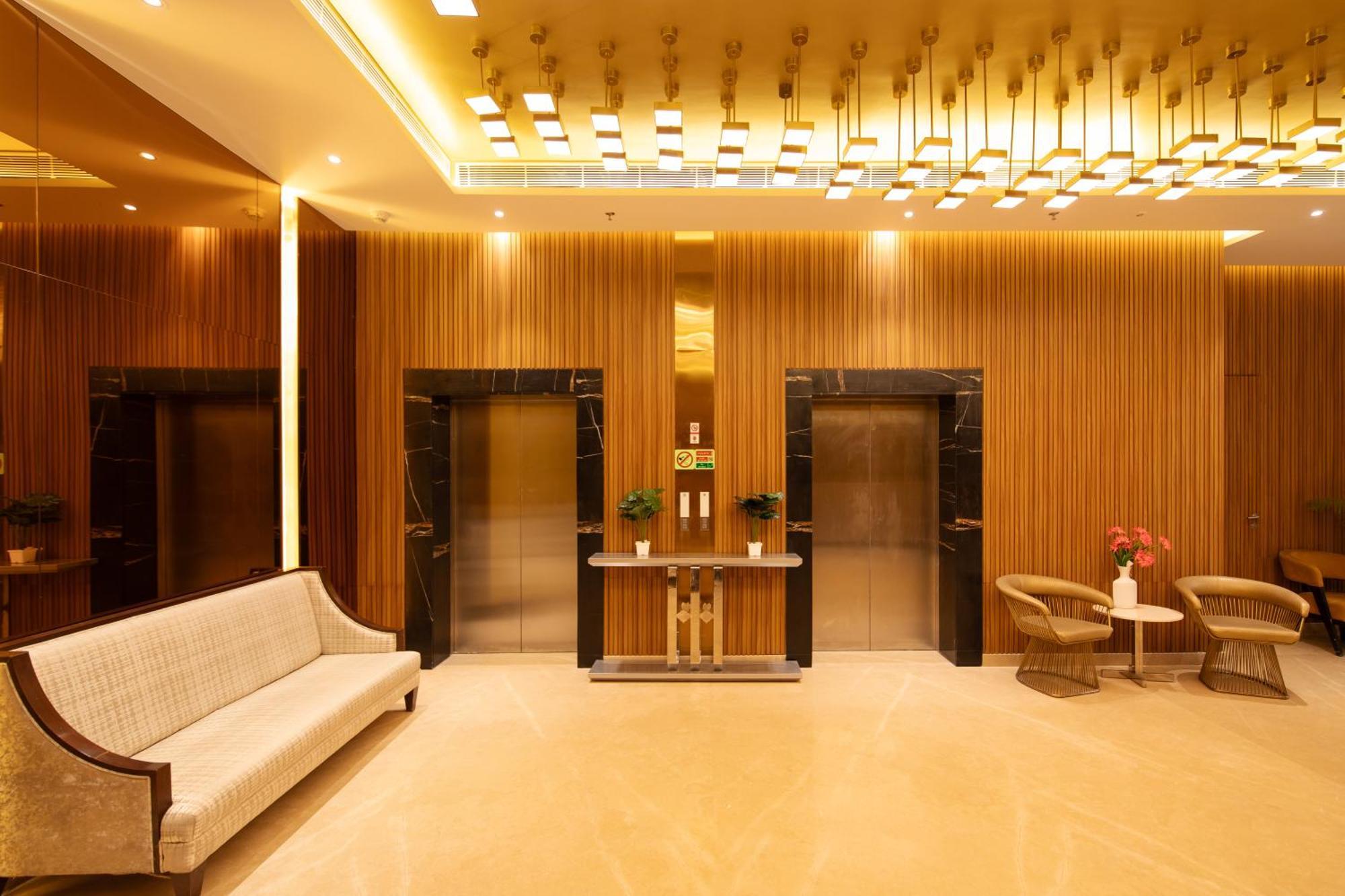 Hometel Alambagh Lucknow - A Sarovar Hotel Extérieur photo
