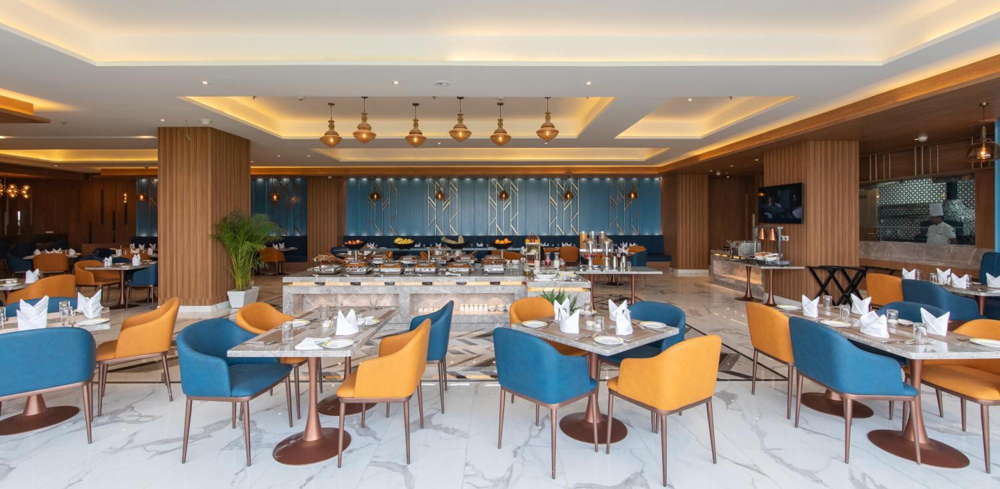 Hometel Alambagh Lucknow - A Sarovar Hotel Extérieur photo